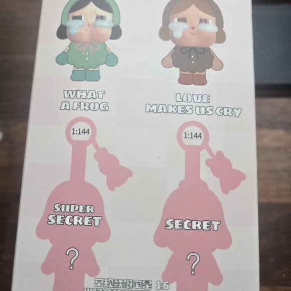 POPMART CRYBABY - CRYING AGAIN I'LL BRING YOU FLOWERS - Picture 5 of 5